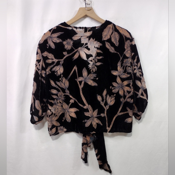 By Together Floral Front Tie Top Women's S Black Cream Cottagecore Retro 90s Y2K - Picture 7 of 9